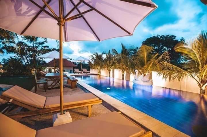 Jing Jang Villa Ungasan Екстериор снимка